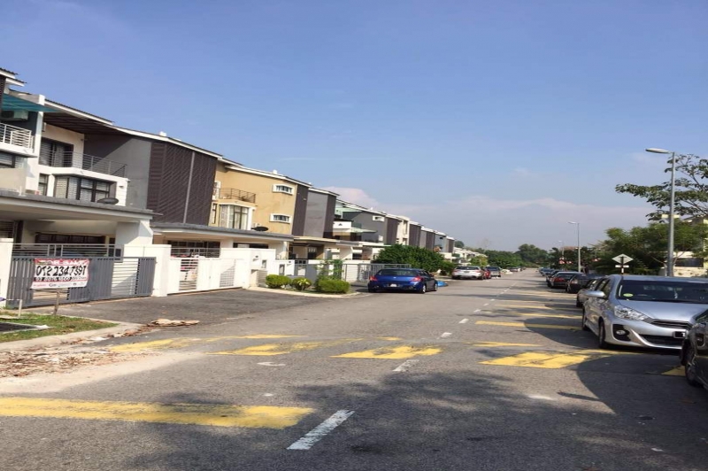 WhatsApp Image 2019-06-21 at 10.25.59 PM (2).jpeg